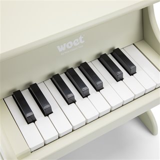 Beige piano